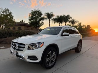 2017 Mercedes-Benz GLC 300