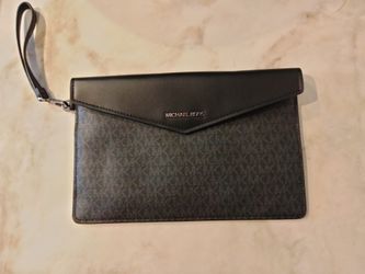 Michael Kors Large Leather  Clutch/wallet/travel Pouch Envelope Flap