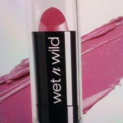 Baby Pink Lipstick. Wt&Wld Original. New!! Firm Price!!