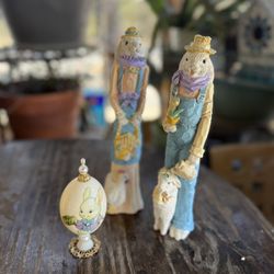 Vintage Easter decor