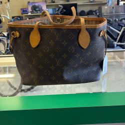 LV purse 