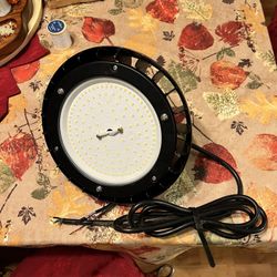 Warelight 100W LED UFO High Bay Light 5000K For Warehouse Shop Gym *NEW/UNUSED*