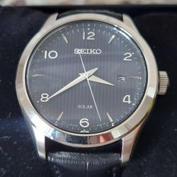 SEIKO Men's Watch 