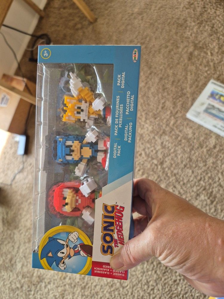 Sonic Toys