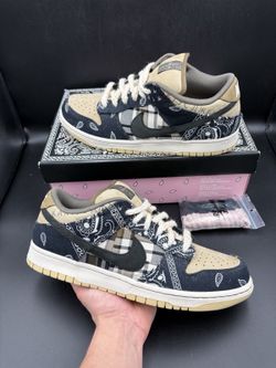 Travis Scott Dunk Size 11