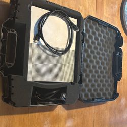 Xbox One S with Cables (NO CONTROLLER)