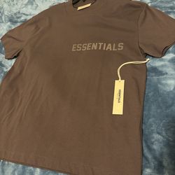 EssentIals shirt Large