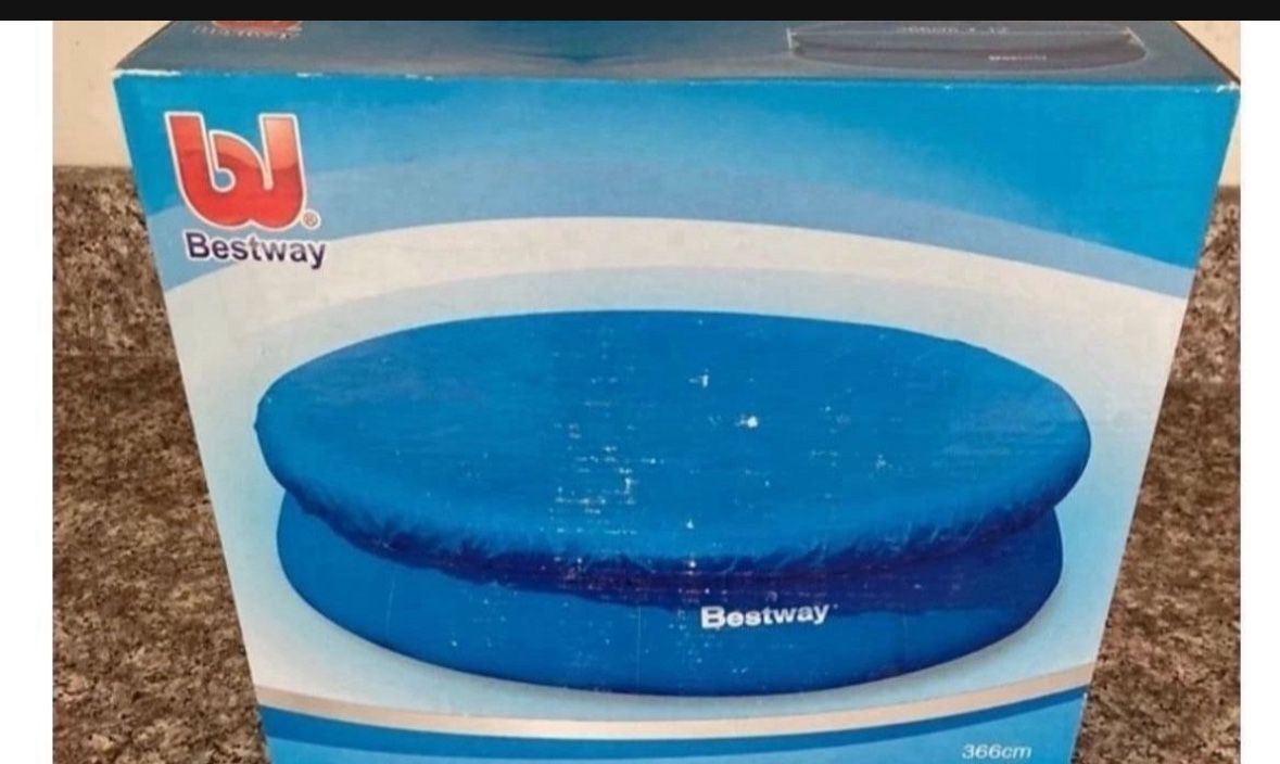 NEW 12ft Pool Cover