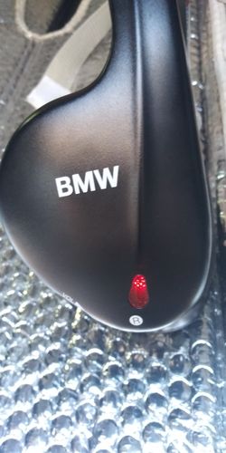 A,BMW WIRELESS HEADPHONES