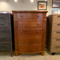  Broyhill 5 Drawer Dresser