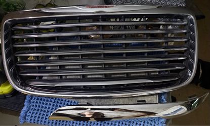 Chrysler Chrome Front Grille