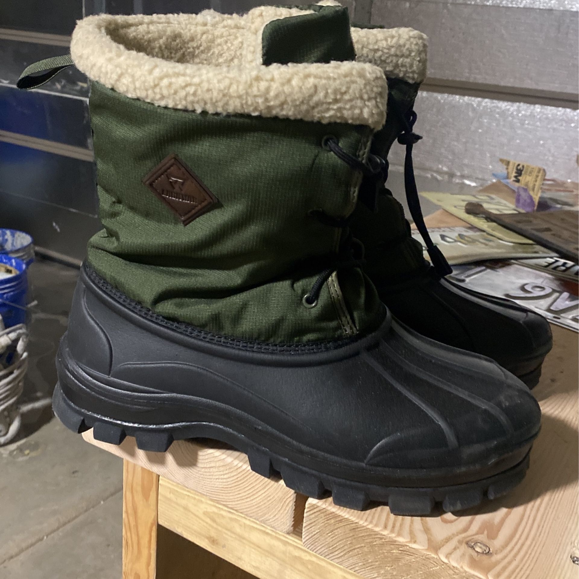 Snow Boots Size 12