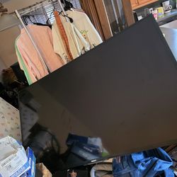 Televisor sony de 70"