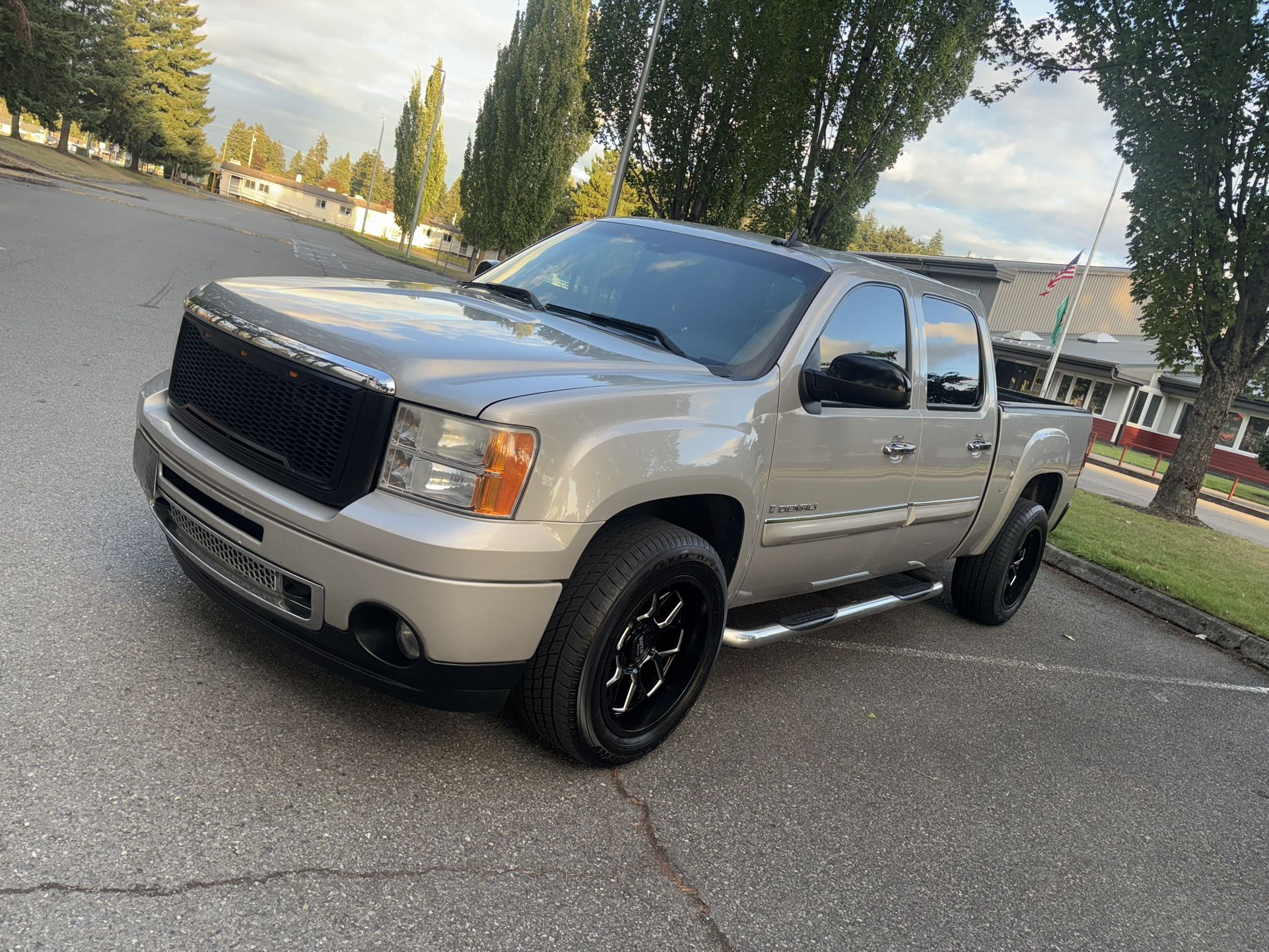 2009 GMC Denali fully loaded all wheel drive 6.2