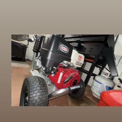Pressure Washer, 4200 PSI. 4.0 GPM Power Washer Honda GX390 Engine