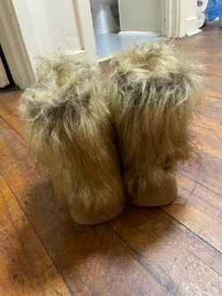 Shoes 81/2