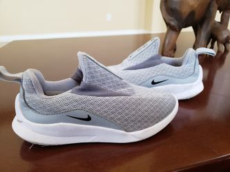 Nike Sportswear slip on kids tennis shoes