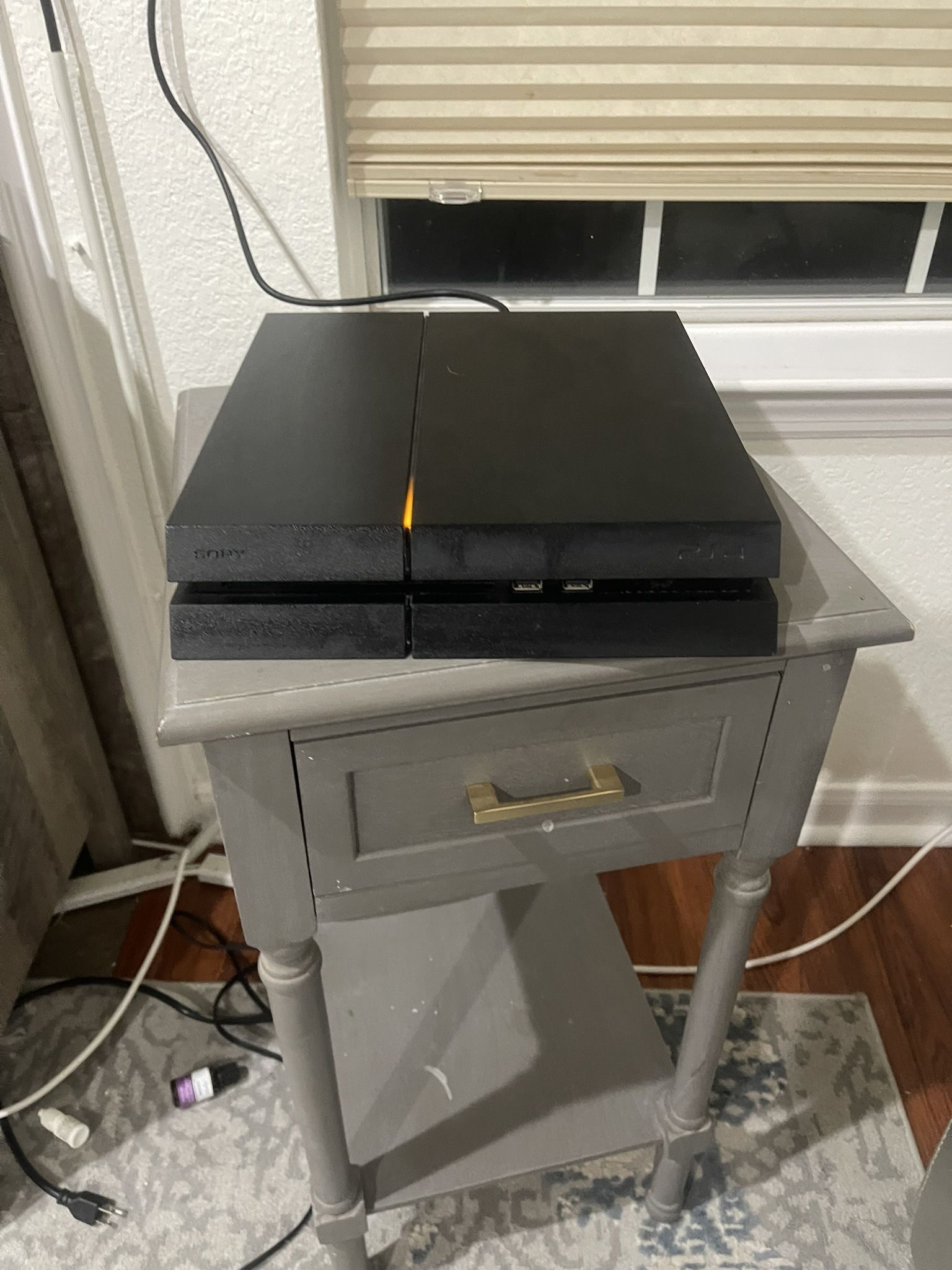 PS4