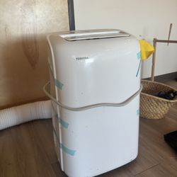 Toshiba Mobile Type Air Conditioner