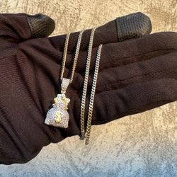 10k Gold Cuban Chain With Natural Diamond Pendant Set