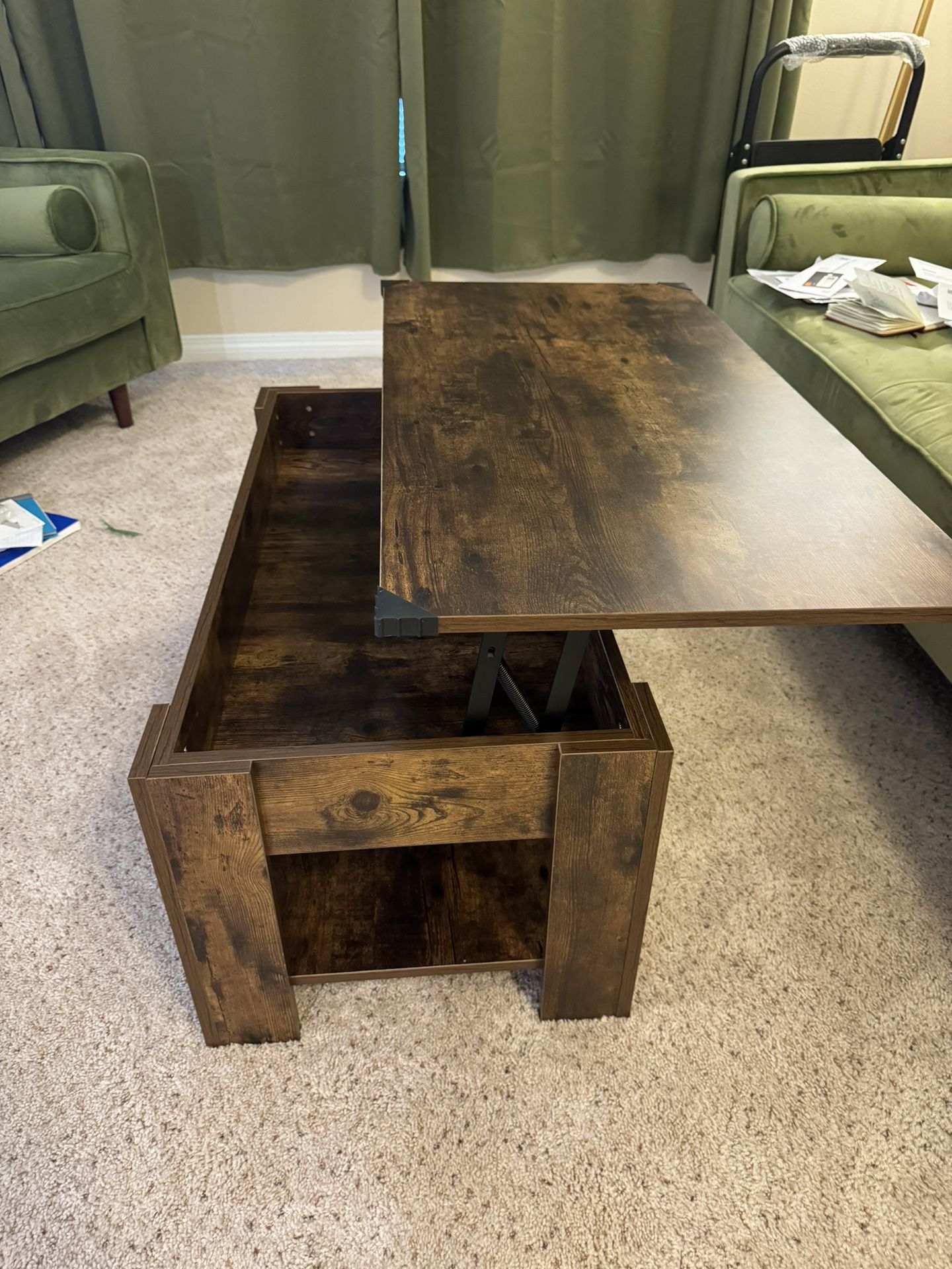 Extendable Lift Top Coffee Table with Hidden Storage