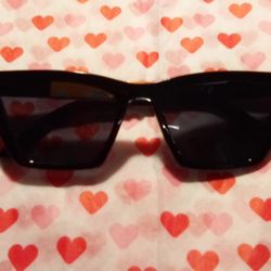 Cat-Eyed Styled Sunglasses 