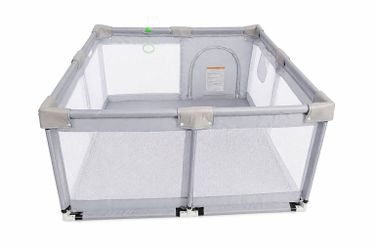 Baby playpen