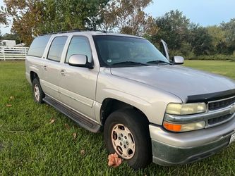 2004 Chevrolet Suburban
