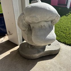Psyduck Pokémon Statue 