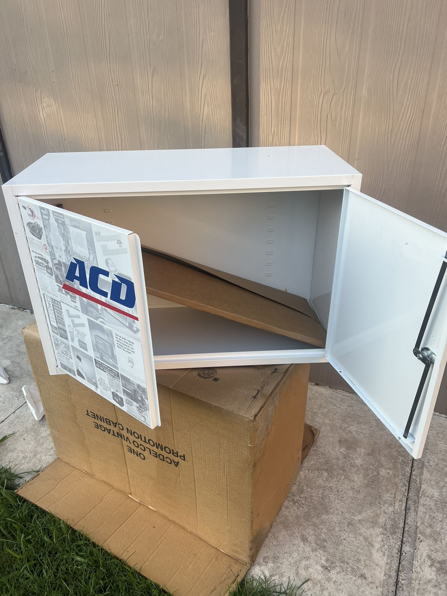 Adelco Cabinets (2)