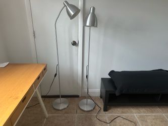 2 Floor Lamp (Standing Lamp)