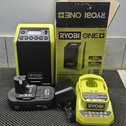 RYOBI
Radio with Bluetooth 