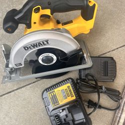 DEWALT 6.5 CIRCULAR SAW