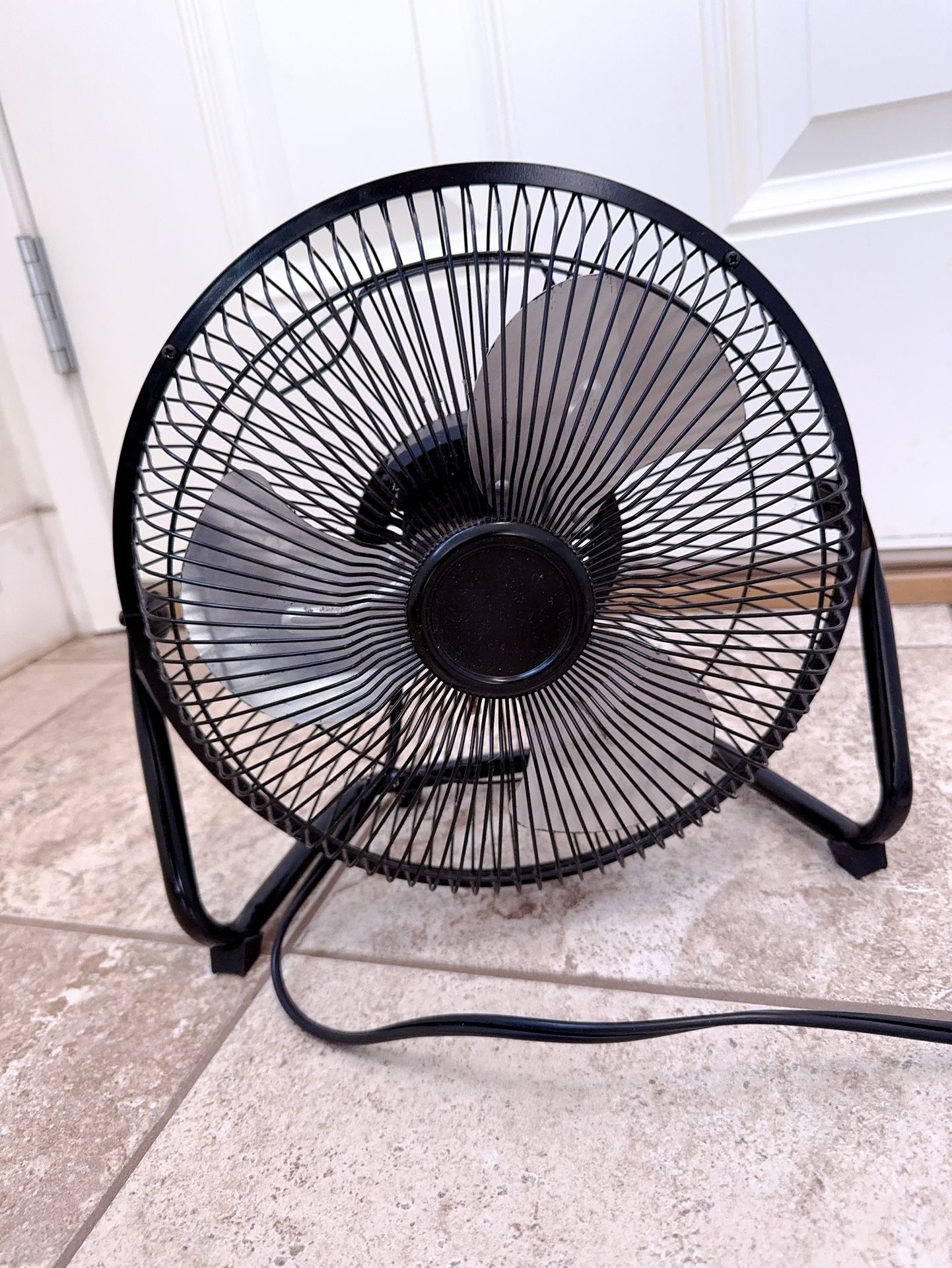 High Velocity Floor Fan Table Fan 10 inch Works Well