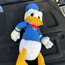 Disney Store Donald Duck Plush Stuffed Animal Toy Genuine Original Authentic 17"