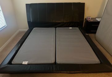 Modern Black King Bedroom Set – 5 Pieces + Foundation Included – $700