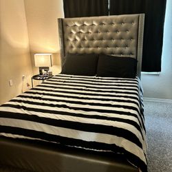 Bedroom set