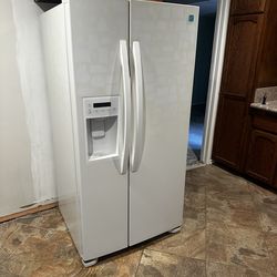 Kenmore refrigerator