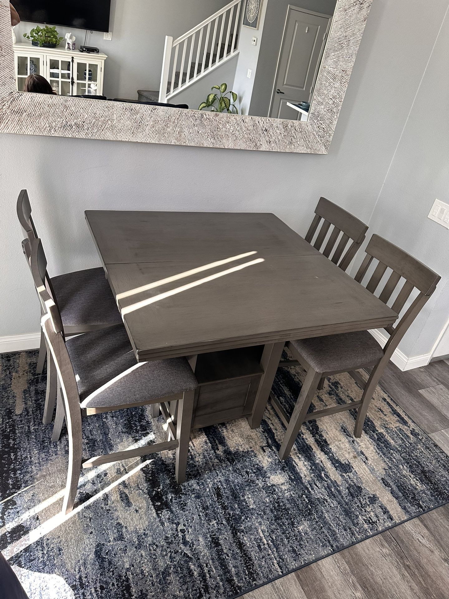 Ashley Dining Table