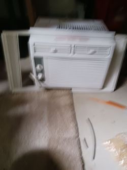 Window AC