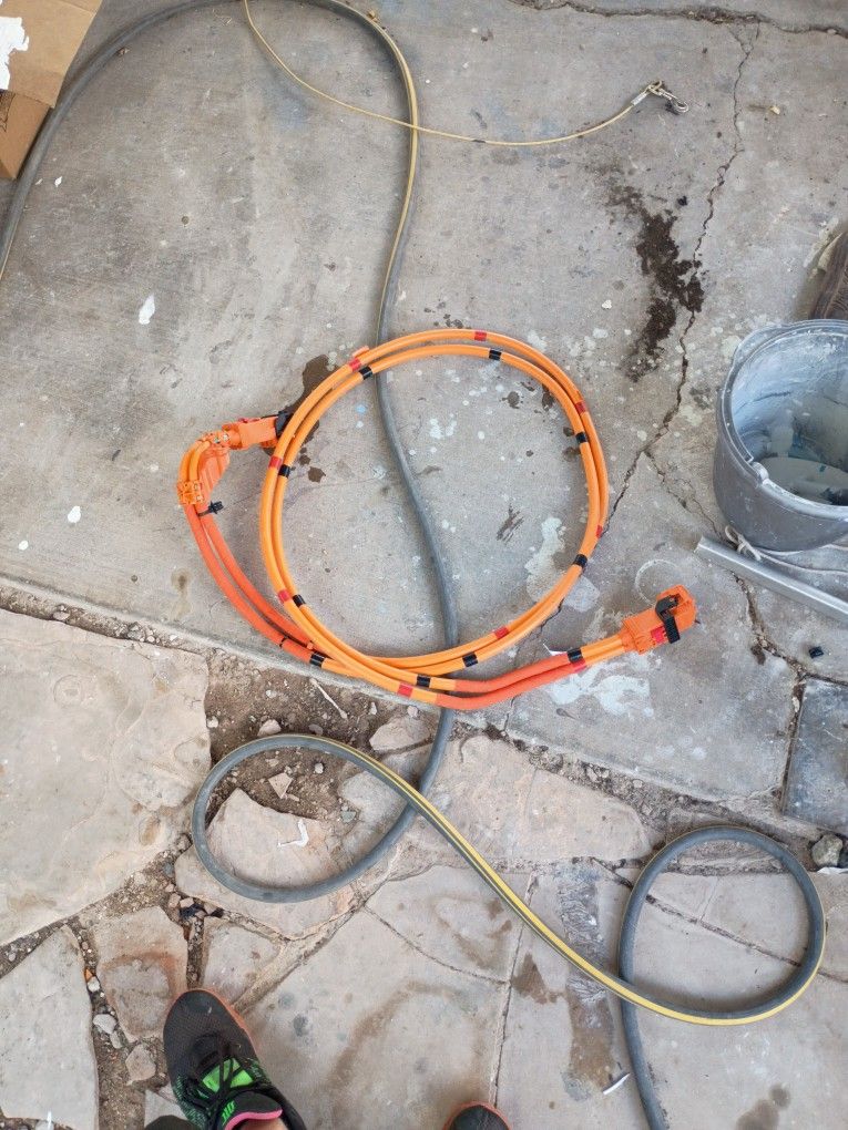 High Voltage Battery Charge Cable