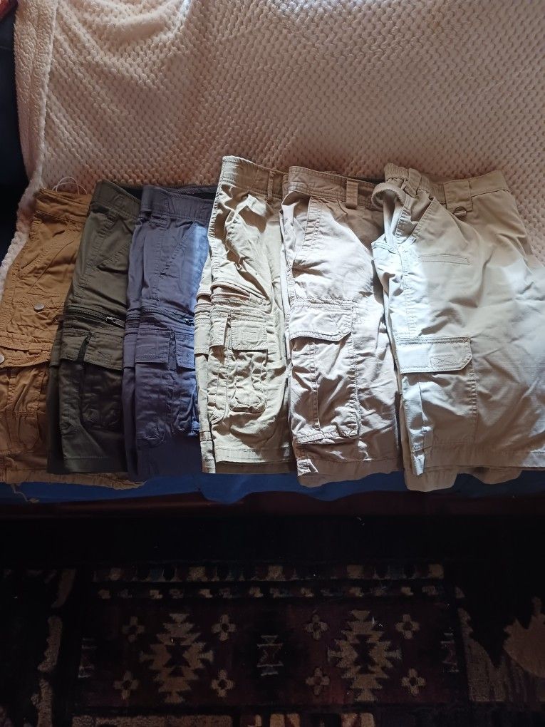 6 Pairs Of Men's Cargo Shorts Waste 38