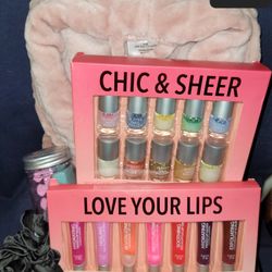 Valentine's Basket. Valentine's Gift Set Bathrobe Spa Kit Birthday Gift. San Valentin 