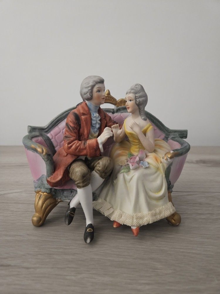 Vintage Cucci Royal Crown Porcelain Victorian Couple On Couch Figurine