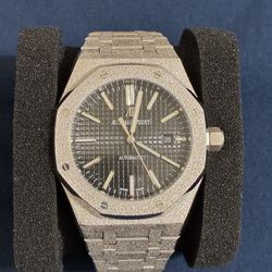 frosted ap royal oak style watch