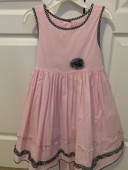 Girls dress