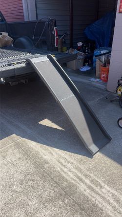 Dog ramp