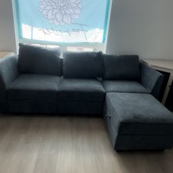 Couch With Storage Space 