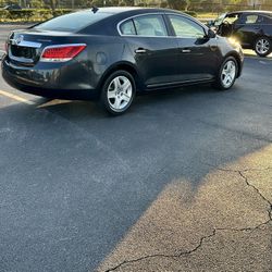 2011 Buick Lacrosse 