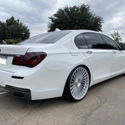 2015 BMW 740Li